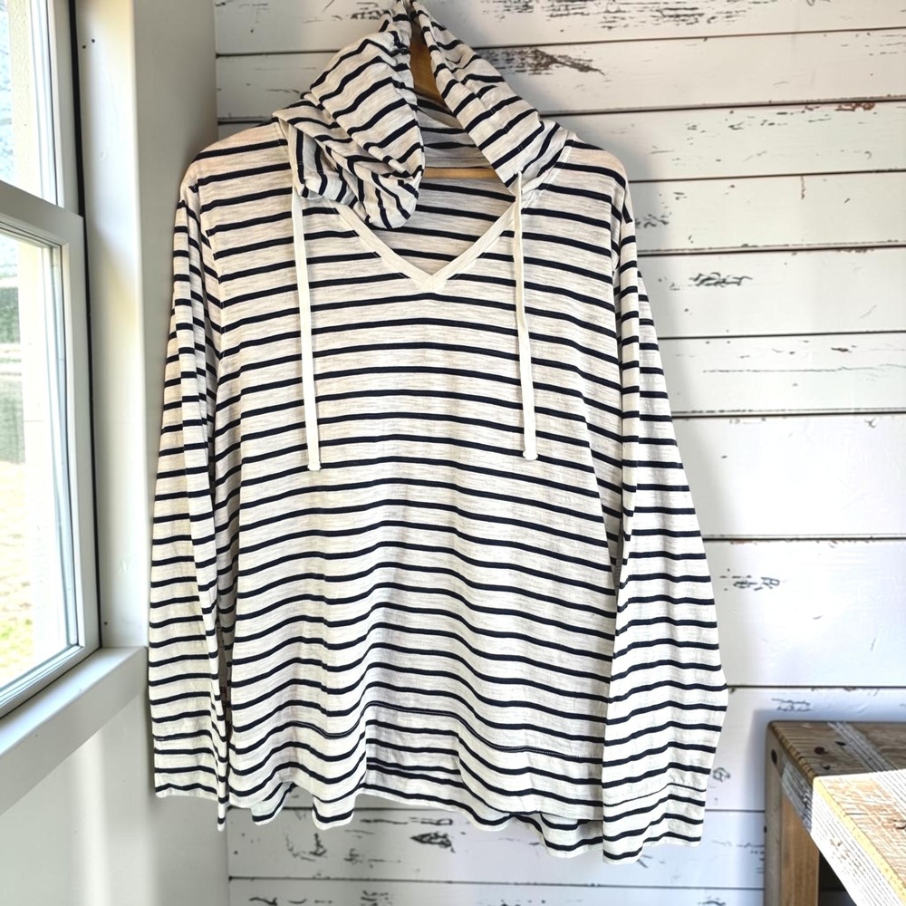 Hoodie Old Navy XXL White Navy Blue Cotton/Poly Striped V-Neck Lightweight Top